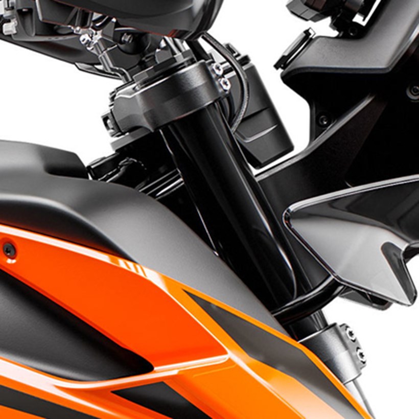 triple clamp ktm 790